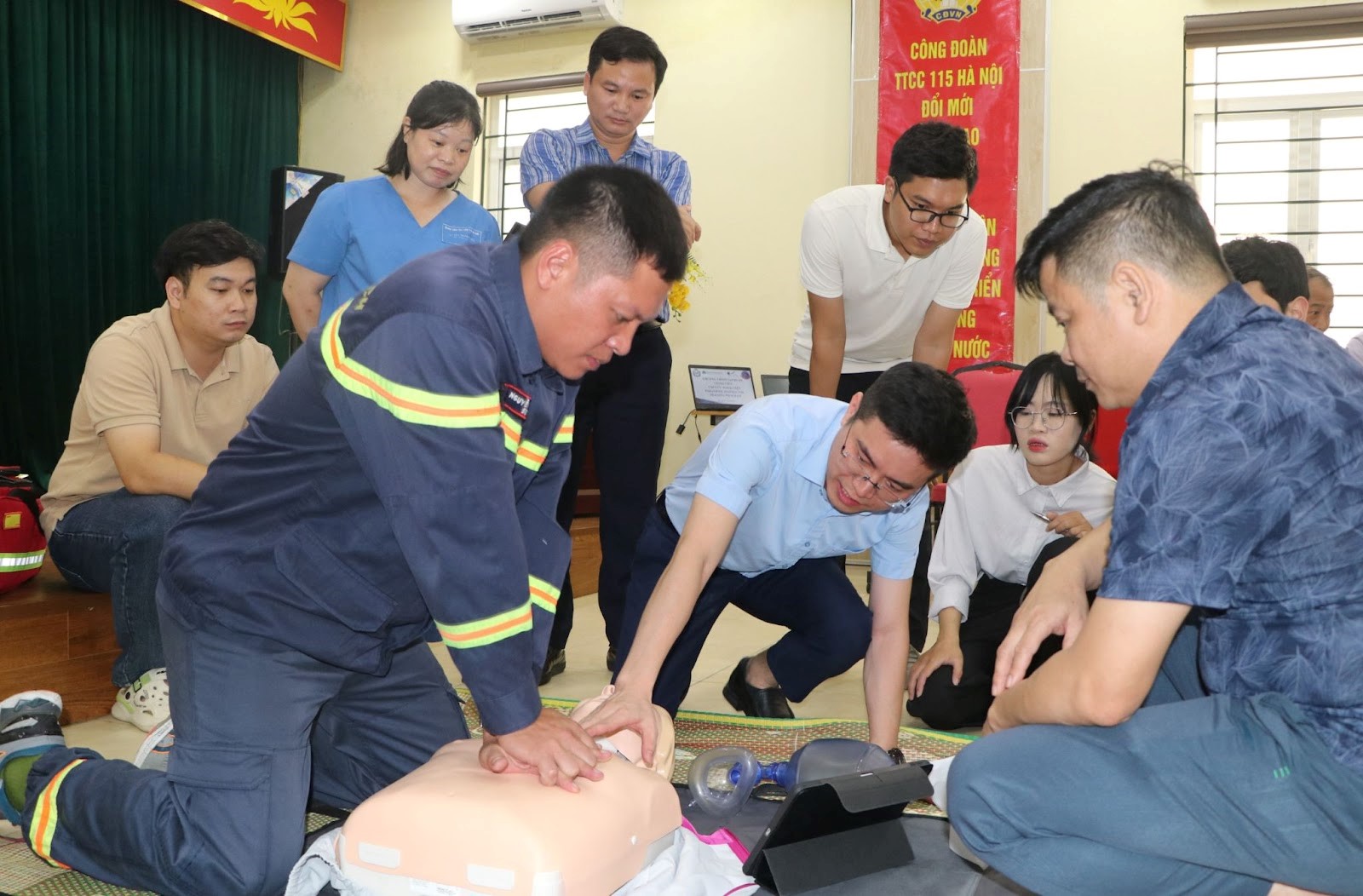 Đẩy nhanh đào tạo nhân lực cấp cứu ngoại viện để sẵn sàng ứng phó tình huống khẩn cấp