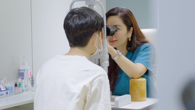 Gỡ 'nút thắt' từ thực tiễn triển khai Luật Khám bệnh, chữa bệnh ảnh 2