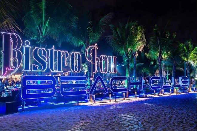 Tin mới nhất vụ 2 người tử vong tại bể nước của quán bar ở Quảng Ninh- Ảnh 1.