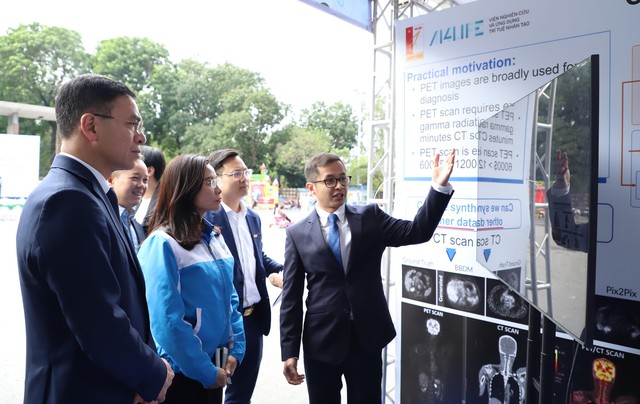 Y tế thông minh đưa dịch vụ chất lượng cao đến tận nơi người dân sinh sống- Ảnh 5.