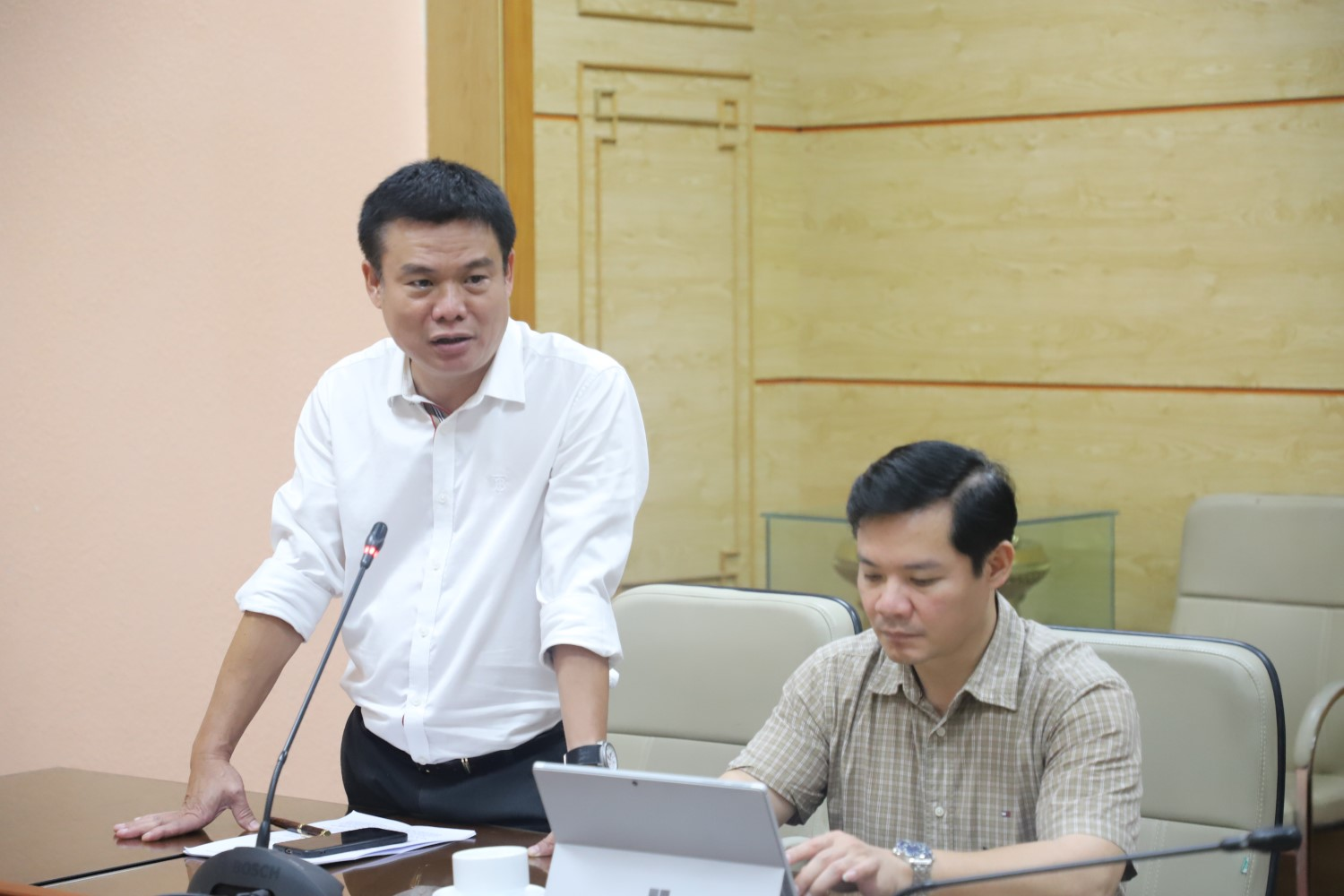 Lập Tổ công tác hỗ trợ, hướng dẫn địa phương triển khai nhiệm vụ thuộc chuyển đổi số y tế- Ảnh 2.